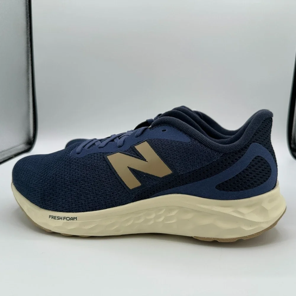 New Balance FreshFoam Arishi v4 Running Shoes‎ Mens 10.5 4E Extra Wide Blue NEW